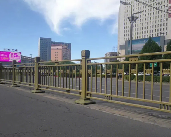 道路护栏