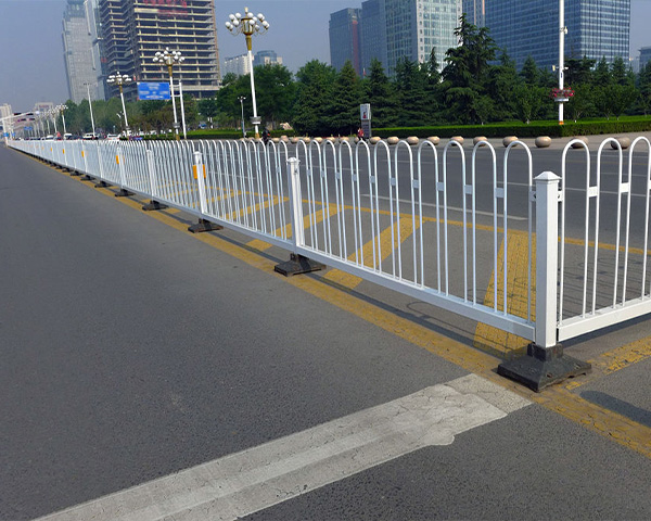 道路护栏